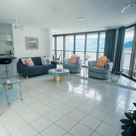 Cairns Ocean View Apartment In Aquarius Zewnętrze zdjęcie