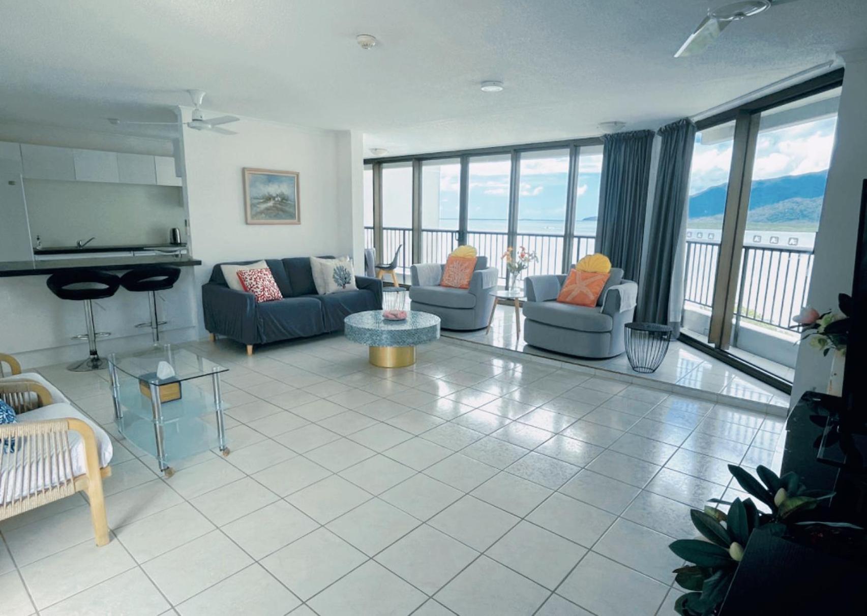 Cairns Ocean View Apartment In Aquarius Zewnętrze zdjęcie